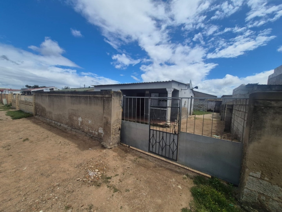 2 Bedroom Property for Sale in Kwazakhele Eastern Cape
